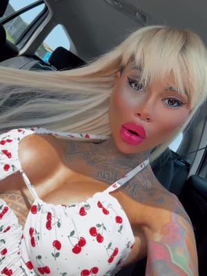 Daniela - Escort à Lausanne